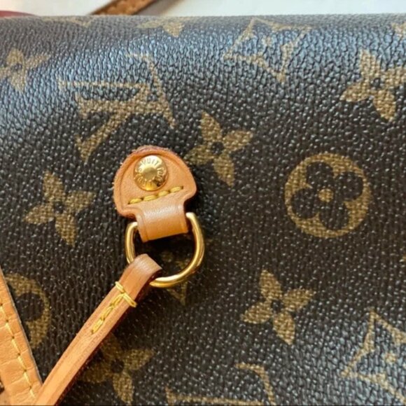 Louis Vuitton Neverfull GM - Picture 10 of 16